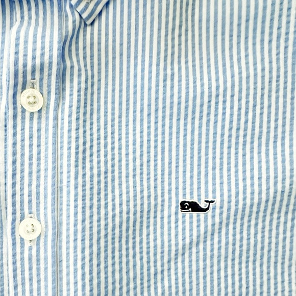 Vineyard Vines | Boy’s Performance Whale Shirt (XL) 🐳 - Picture 2 of 4